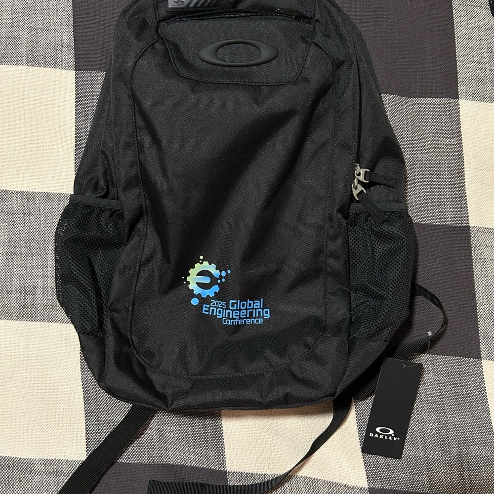 Oakley Black Backpack Durable Everyday Use